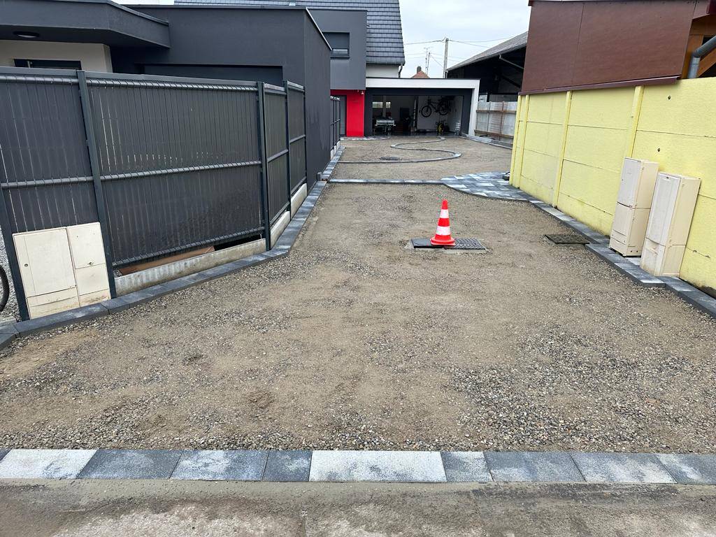 Aménagement extérieur sur BATTENHEIM Kingersheim 5